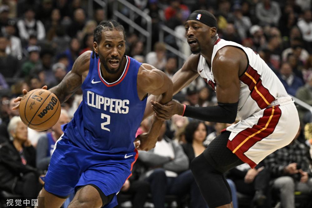 这位年轻的 这位年轻的